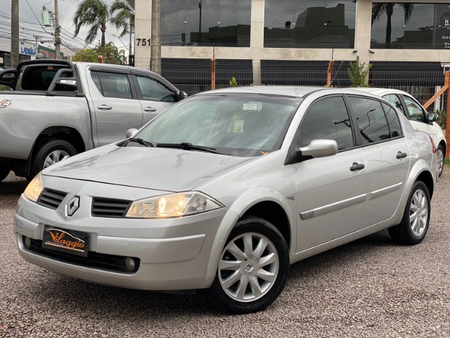 MEGANE SEDAN 1.6 2011