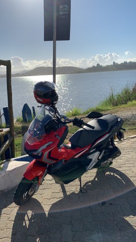 VENDO HONDA ADV MUITO NOVA !!!
