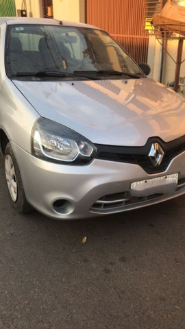 VENDE SE RENAULT CLIO $ 25MIL