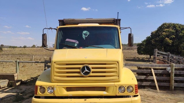 CAMINHÃO PRONTO PRA TRABALHAR