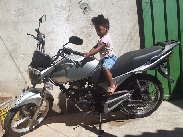 VENDO MOTO KASINSK COMETE 150