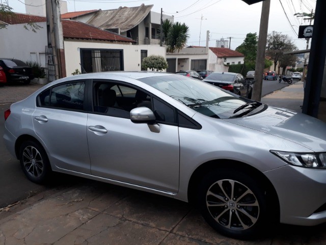 HONDA CIVIC LXR 2.0 2015