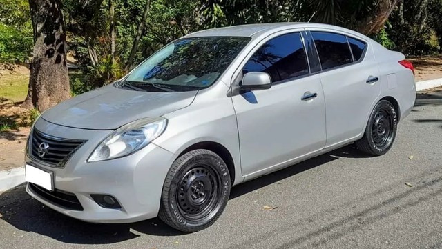 NISSAN VERSA 1.6