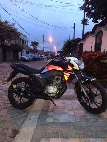 HONDA CG 150 COM ROUPA TITAN 160 2020