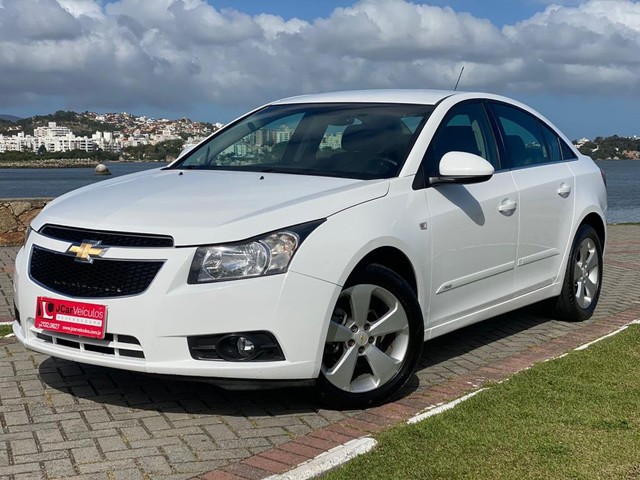 CRUZE LT 1.8 16V FLEXPOWER 4P AUT.