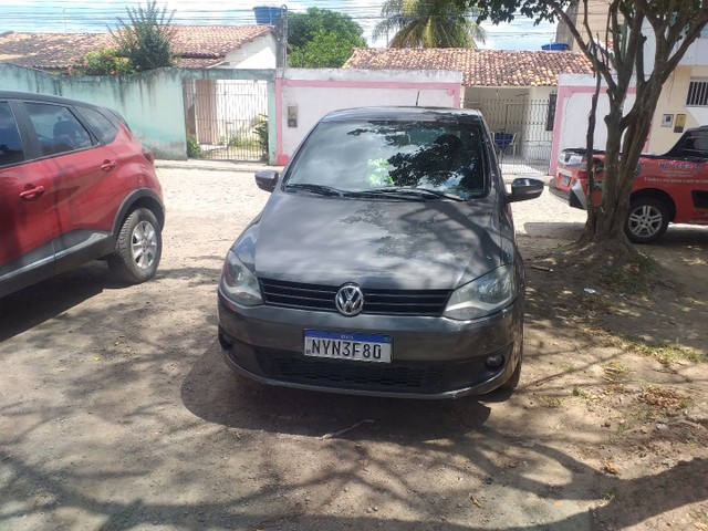 VENDE-SE FOX ANO 2011 COMPLETO MODELO TREND