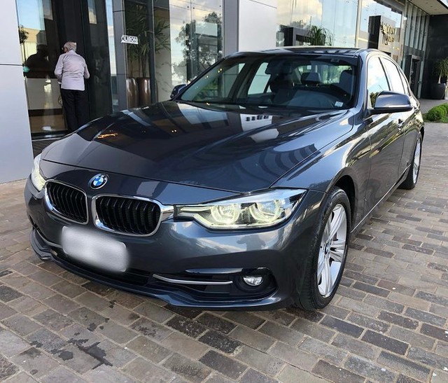 BMW 320I A SPORT