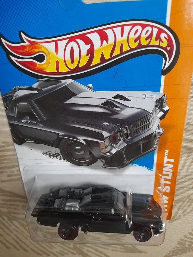 HOT WHEELS CUSTOM 71 EL CAMINO 2012 - Foto 3