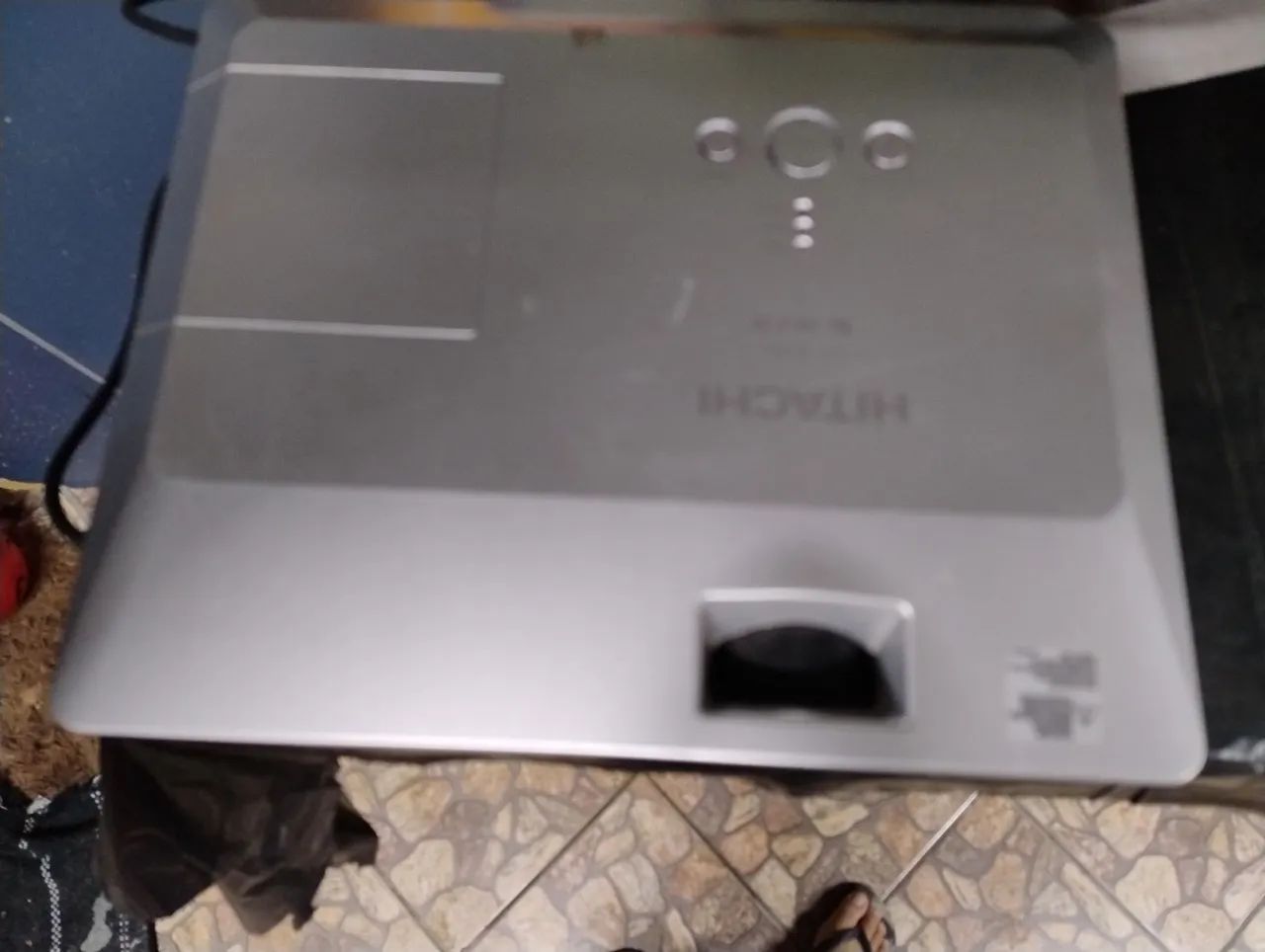 Projetor Hitachi CP-X201 3LCD - Perfeito para apresentações! - Foto 2