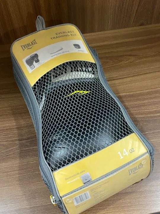 Everlast training kit, com luva e bandagem. - Foto 4