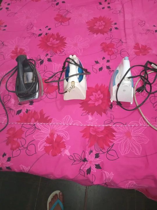 Ferro de passar roupa - Foto 2