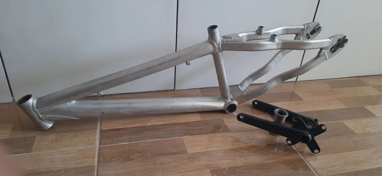 Quadro ICB 24 + Pedivela DK + Movimento de central 