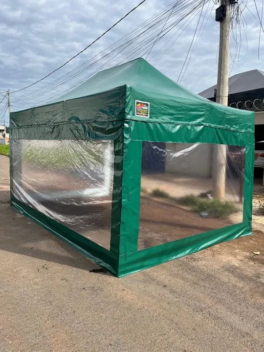 Tenda 4,5x3 com 3 laterais cristais só 1850,00 - Foto 5