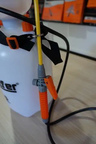 Pulverizador Manual De Compressão 5l Bfh1574 - Foto 2