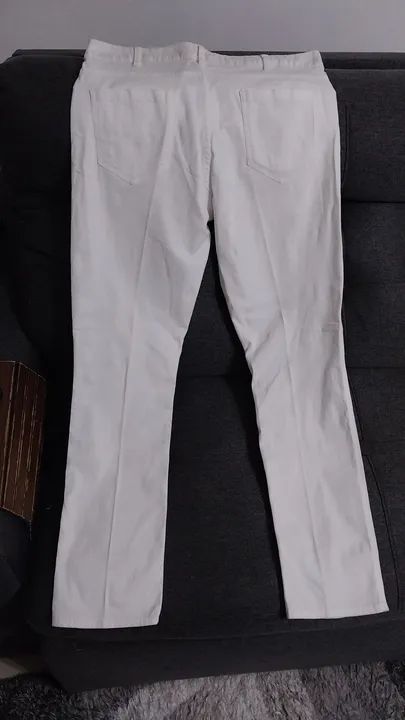 Calça branca com stretch - Foto 2