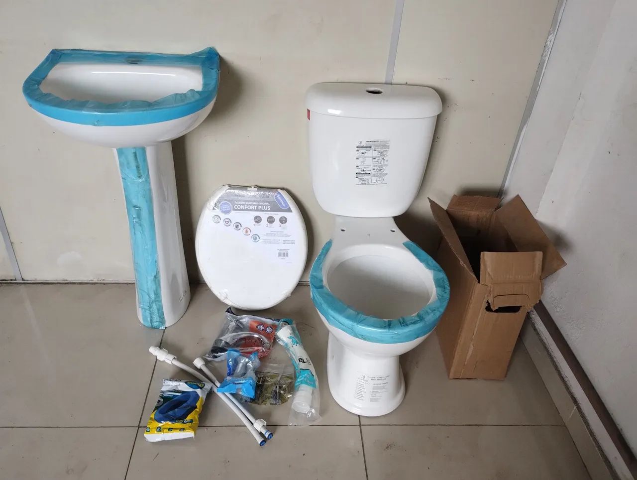 Vaso Acoplado com pia Novos