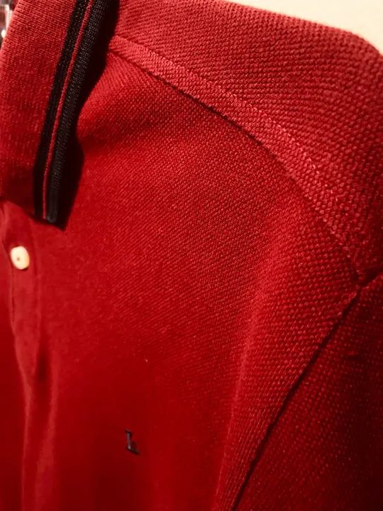 Camisa polo vermelha