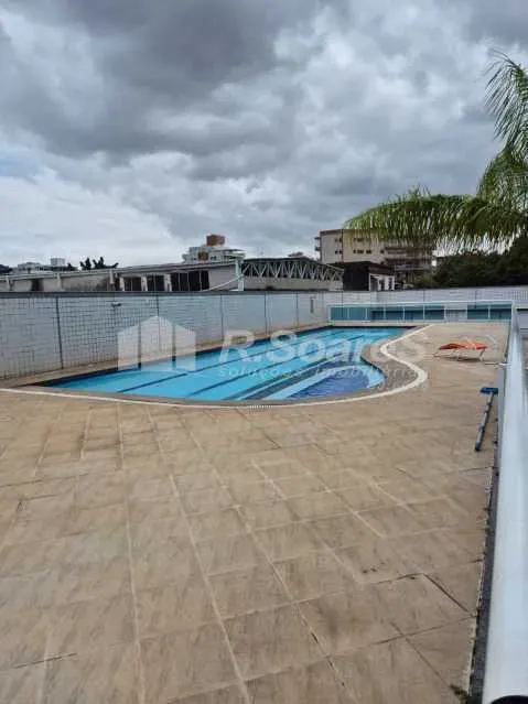 Apartamento - / Residencial / Vila Valqueire