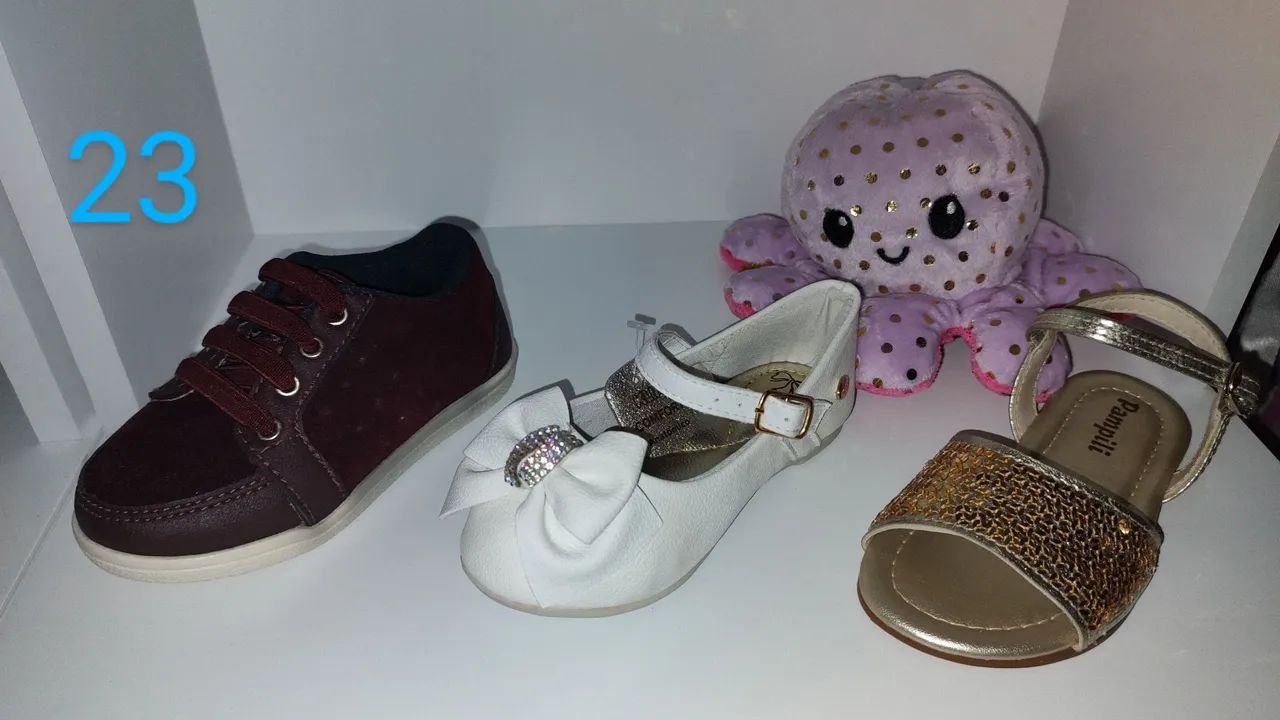 Sapatos  - Tamanhos 31 e 34 - Foto 4