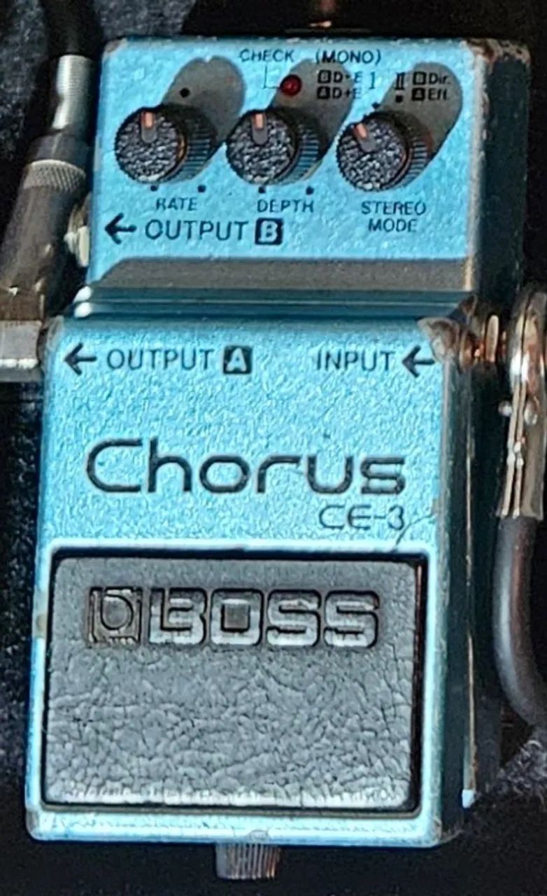 Pedal Boss Chorus CE-3 mande in japan - Instrumentos musicais