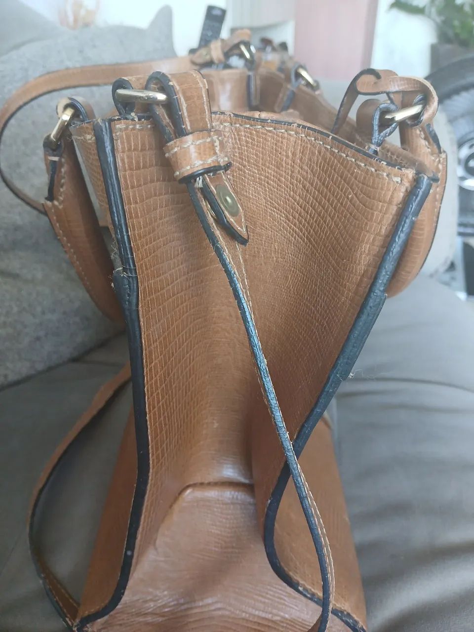 Bolsa de couto cor marrom - Foto 3