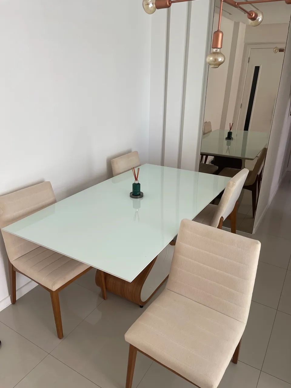 Mesa de jantar com 4 cadeiras  - Foto 3