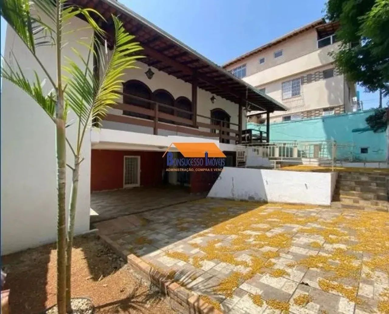 casa de 7 quartos Bairro Dona Clara em Belo Horizonte