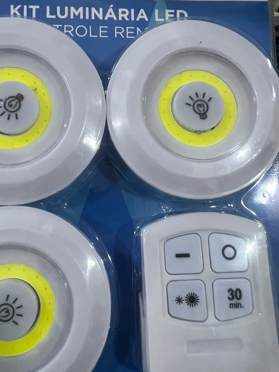 Kit Luminária LED com Controle Remoto - Foto 3