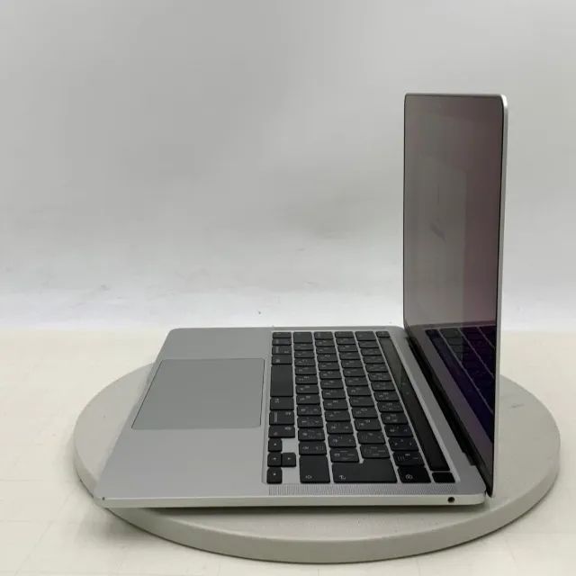 MacBook Pro Retina 13 (Mid 2022) Apple M2 16GB/SSD 1TB - Foto 3