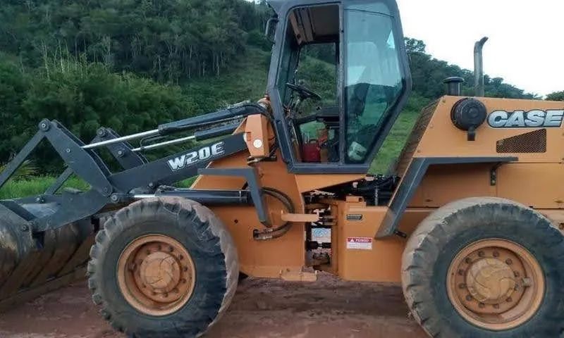 Paescavadeira Case W20 2016. 