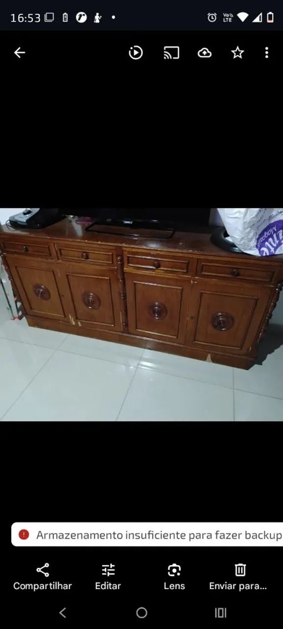 BUFFET em madeira maciça trabalhada ideal para sua sala estar,copa,etc