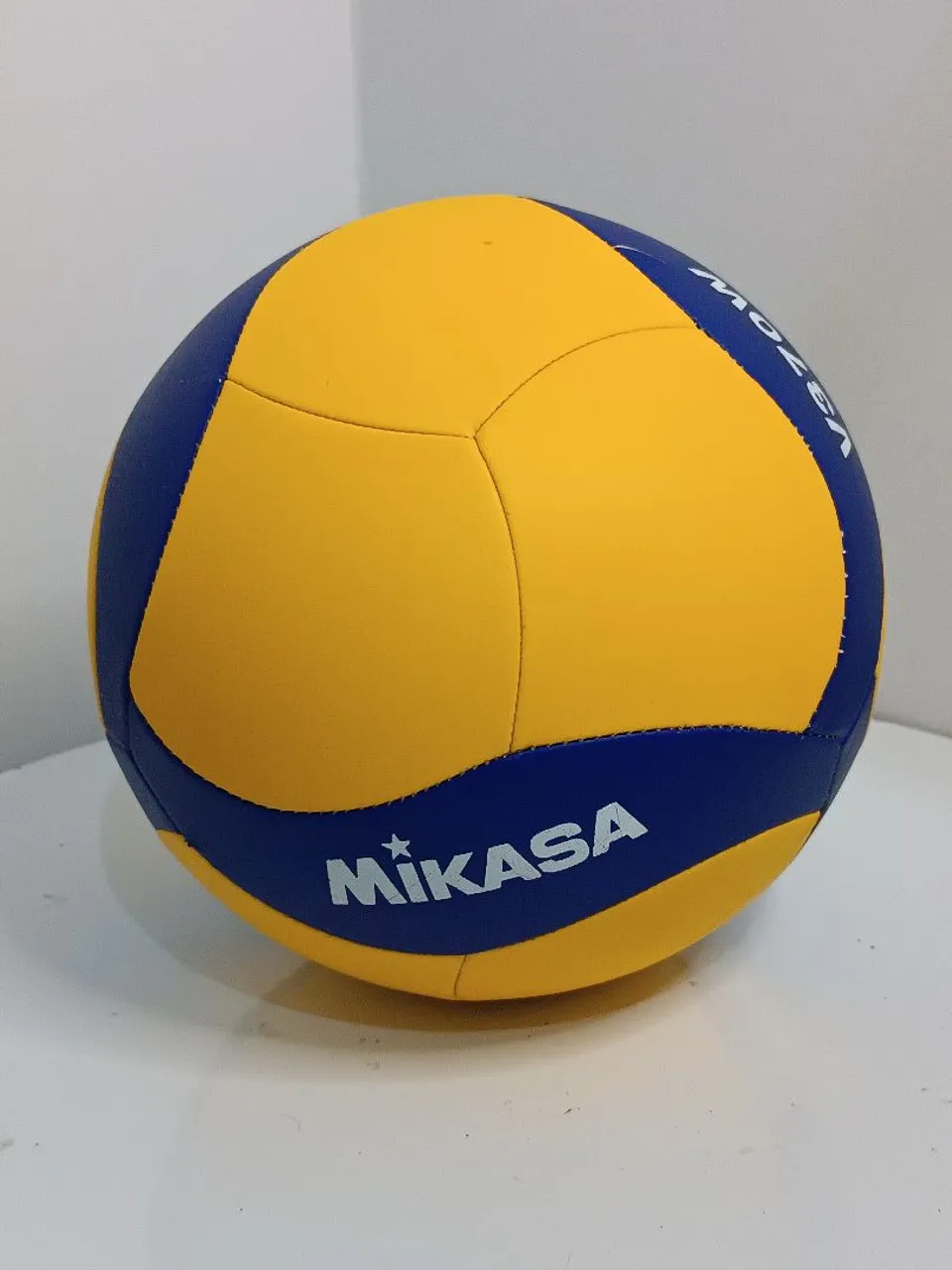 Bola de Vôlei Mikasa v370w