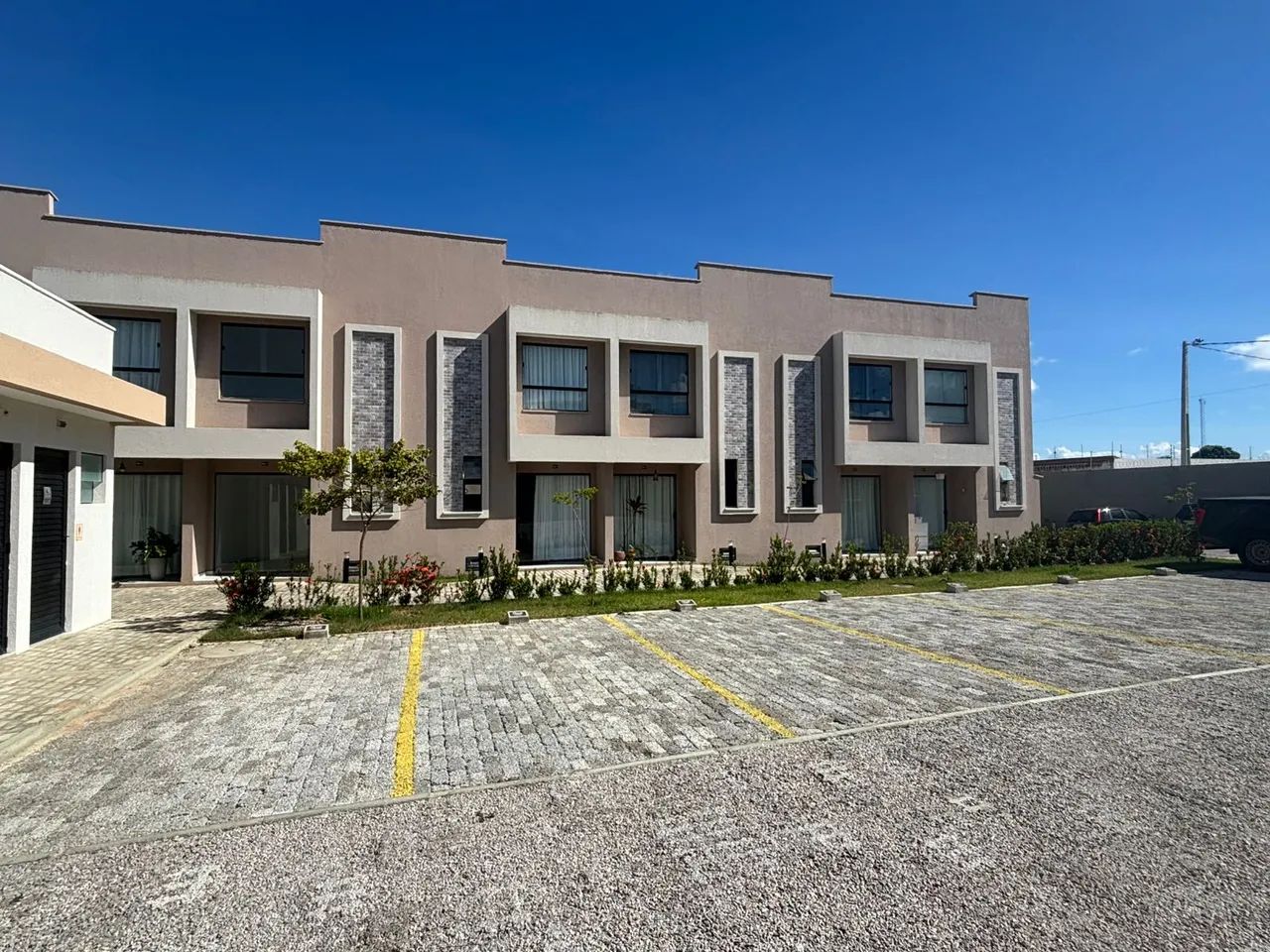 Alugo duplex em condominio fechado em Nova Parnamirim, Parque das Árvores - Foto 2