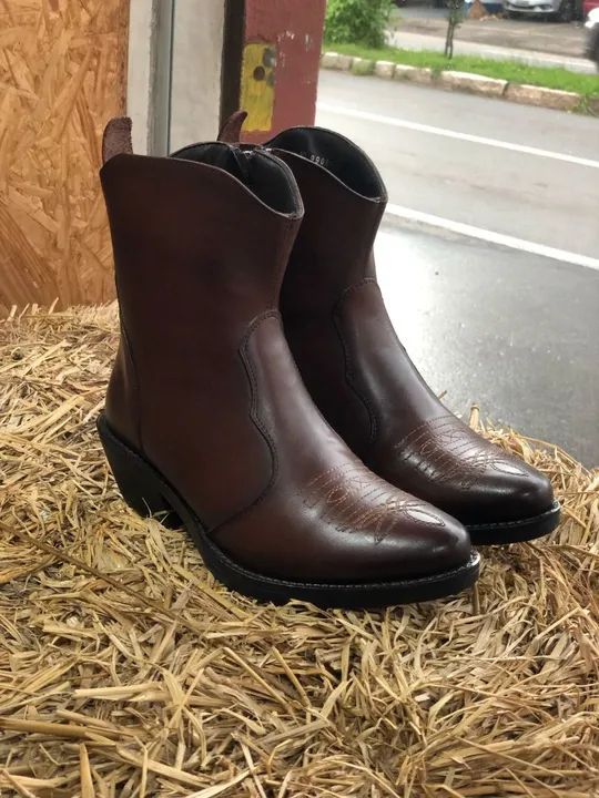 Bota Manutt Masculina Texas Naturale Pinhão Ref-99001. NOVA