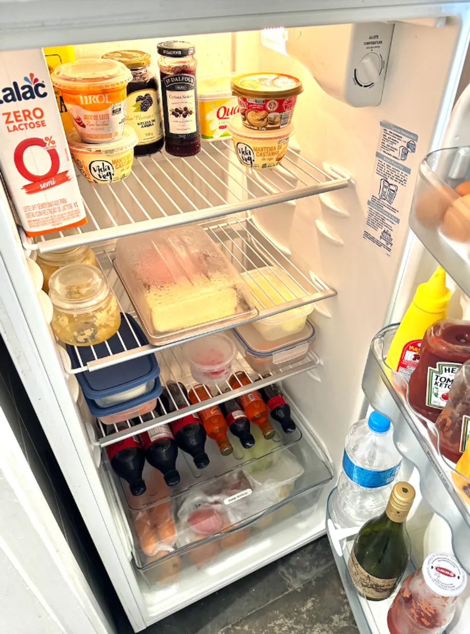 Geladeira Electrolux DC34 branca com freezer 260l - Foto 6