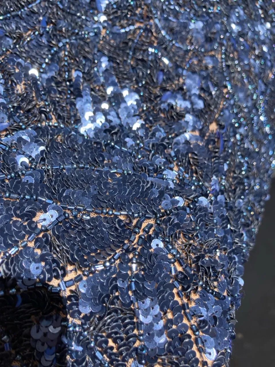 Vestido Azul com Detalhes Bordados - Foto 2