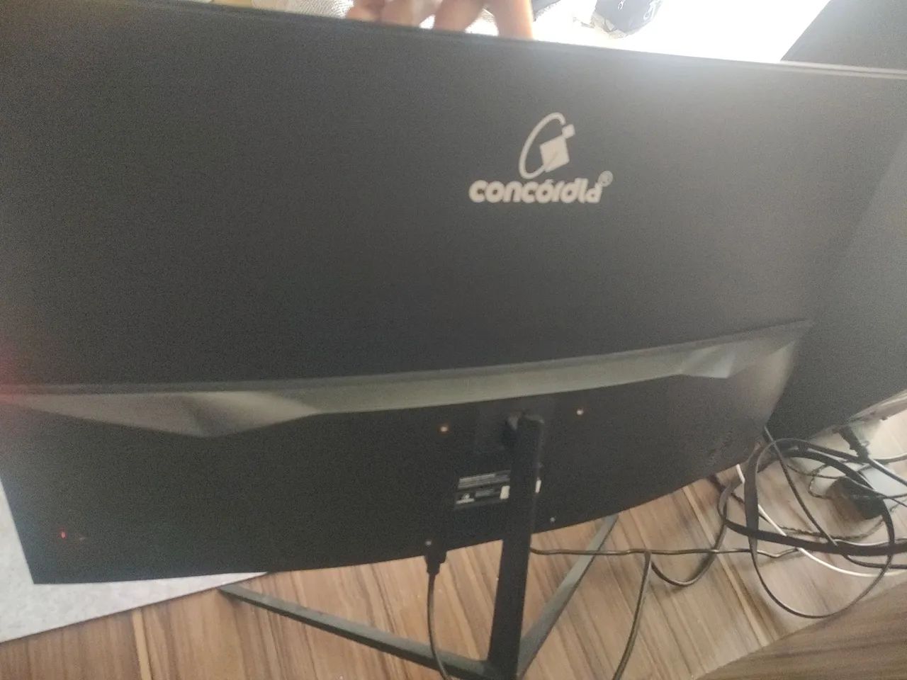 Monitor Gamer Tela Curva 27" - Foto 2