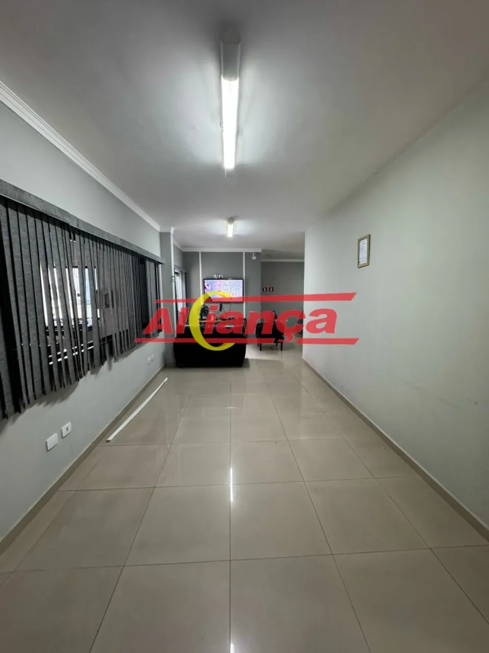 PRÉDIO PARA ALUGAR COM SALAS MOBILIADAS P/ ESCRITÓRIO, 450M², VILA ITAPOAN - GUARULHOS/SP