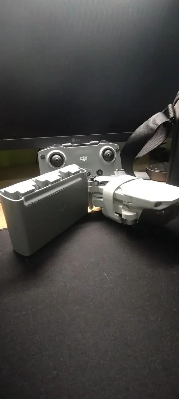 Drone Dji Mini 2 SE - Fly More Combo - Foto 3