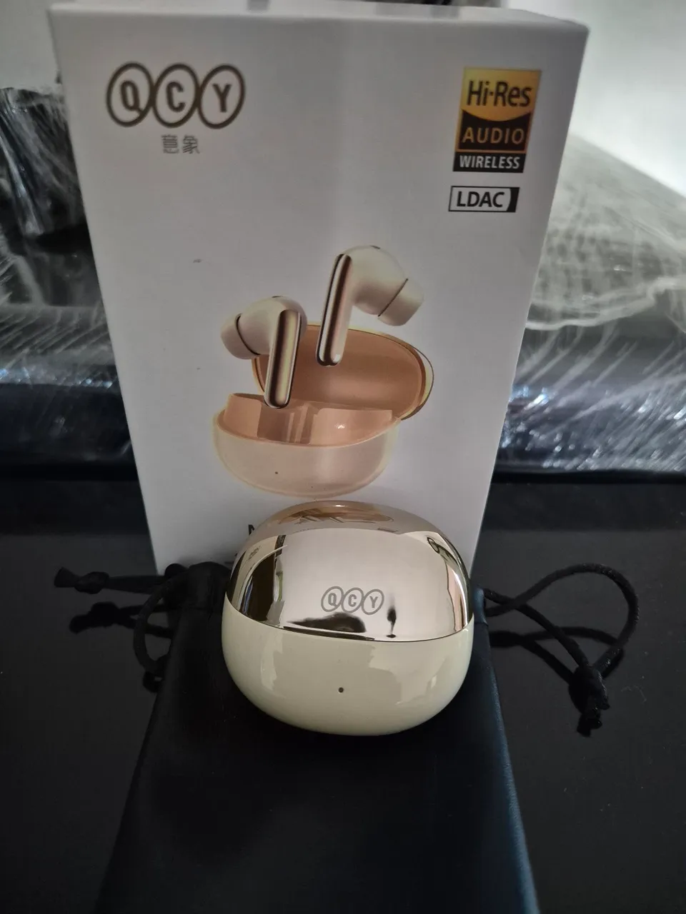 Fone de ouvido QCY TWS com Hi-Res Audio e LDAC