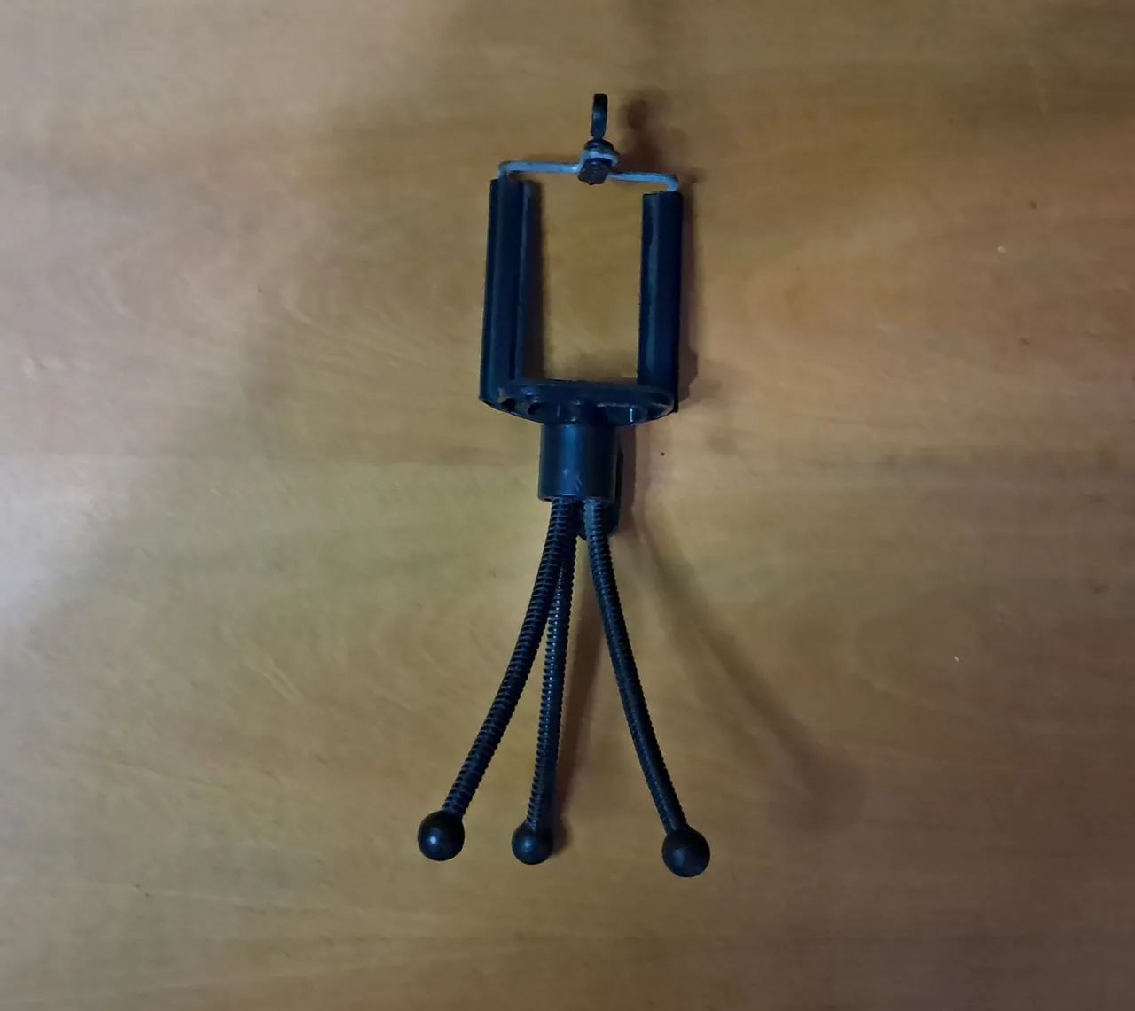 Mini Tripé Flexível para Celular - usado
