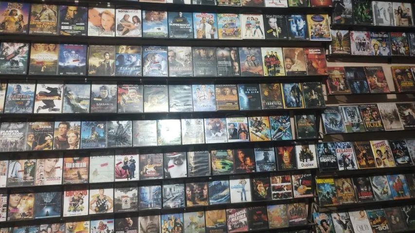 FILMES ORIGINAIS EM DVD 4 REAIS CADA AÇAO ADULTO COMÉDIA GUERRA  - Foto 3