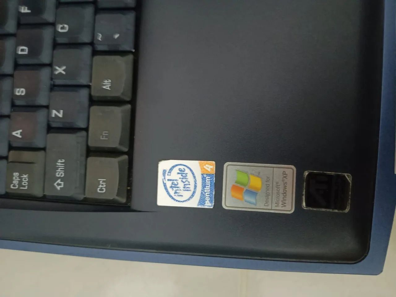 Notebook Toshiba Antigo com Windows XP - Foto 4