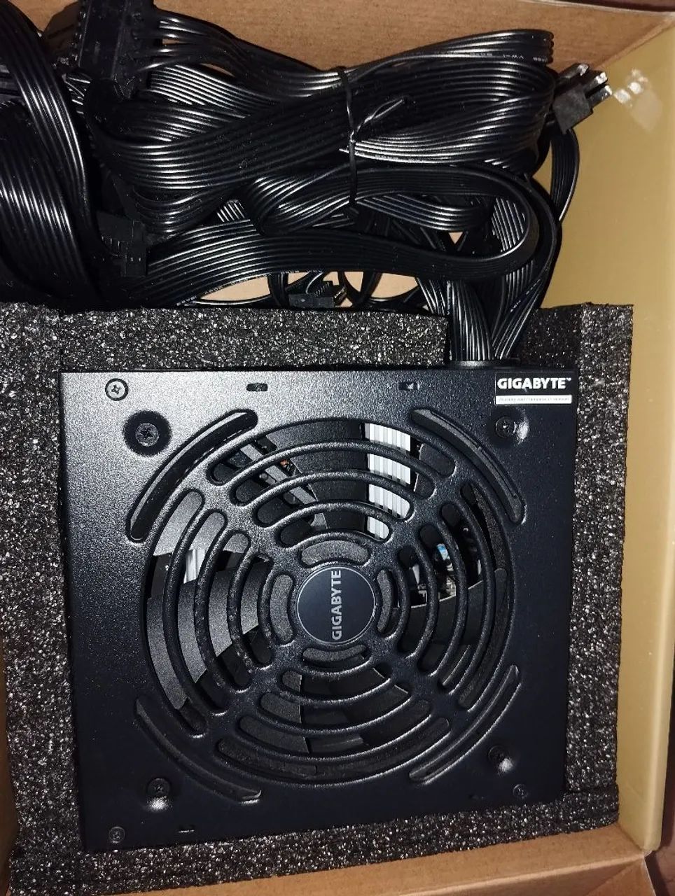 Fonte Gigabyte P650G 80 Plus Gold