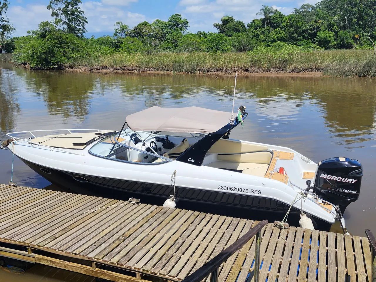 ? Lancha Runner Eclipse 260 Cabinada - Completa e Pronta para Navegar! ? - Foto 10