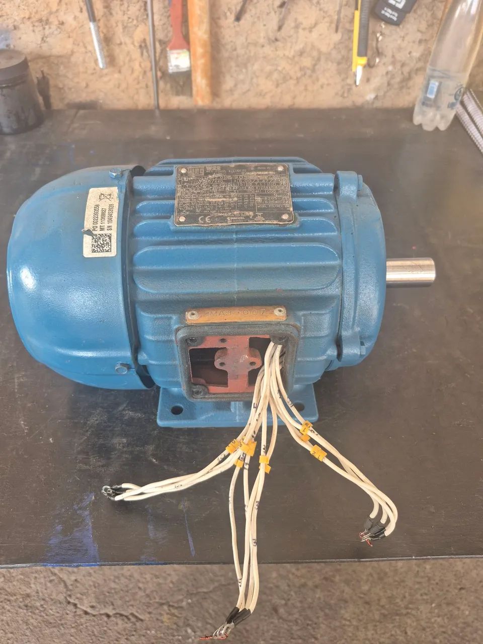 Motor WEG - 2,0 CV -  Trifásico- 4 pólos - Foto 2