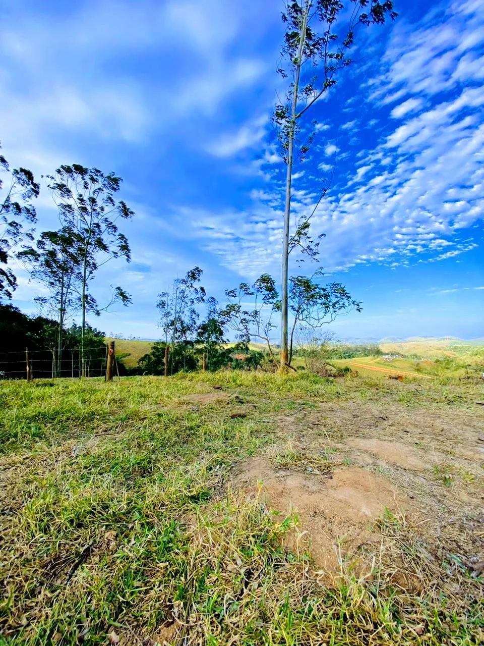 Terreno para venda com 600 metros quadrados em - Igaratá - SP