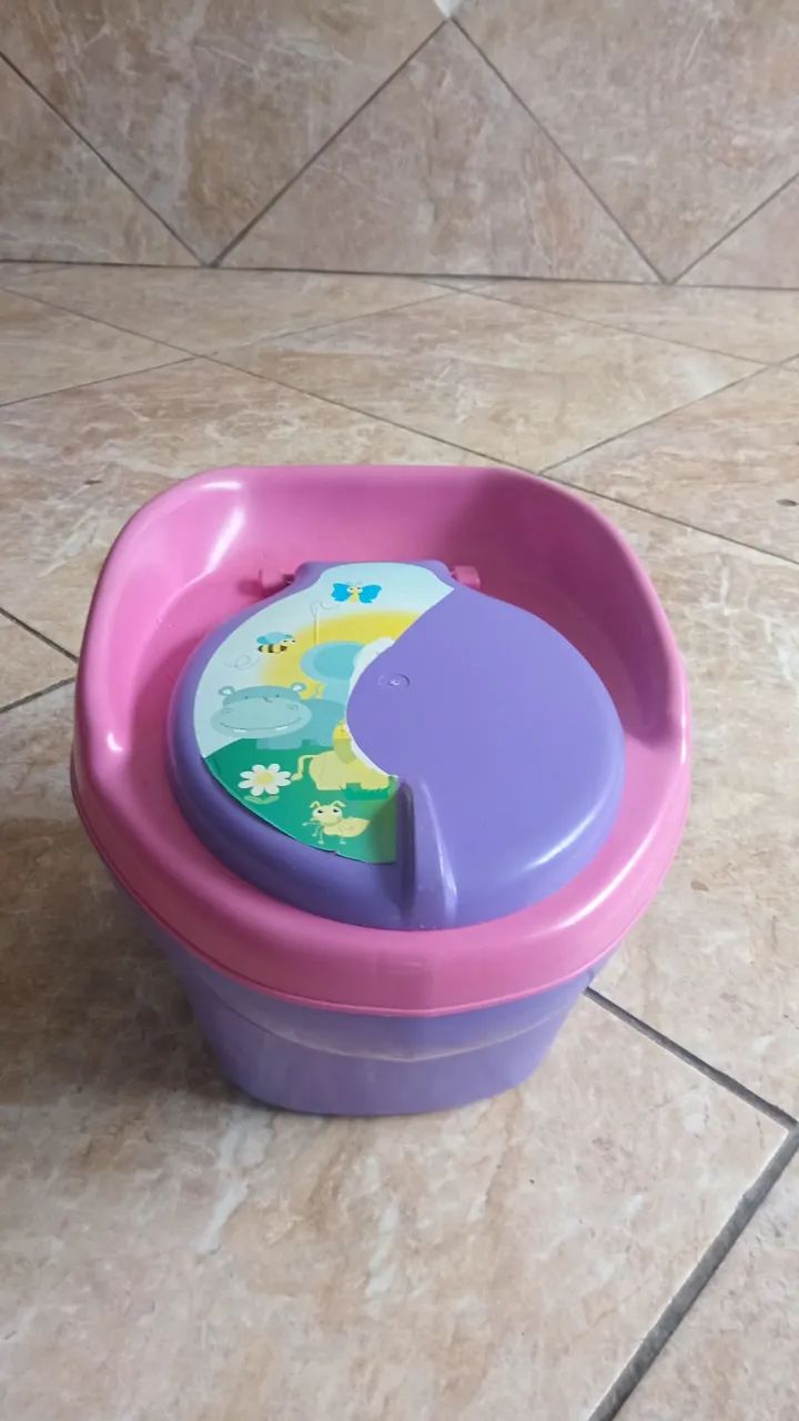 Pote para Treinar o Peni - Menina - Com Desenhos