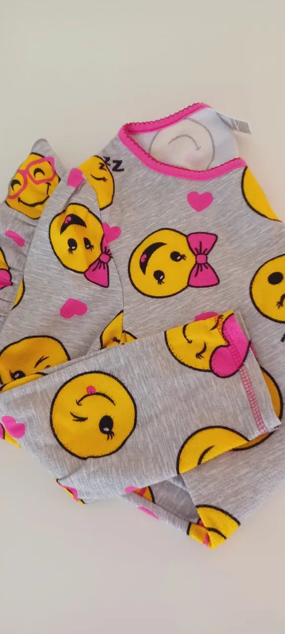 Camisola Infantil Emoji Divertida - Confort 7/8 anoso e Estilo! - Foto 3