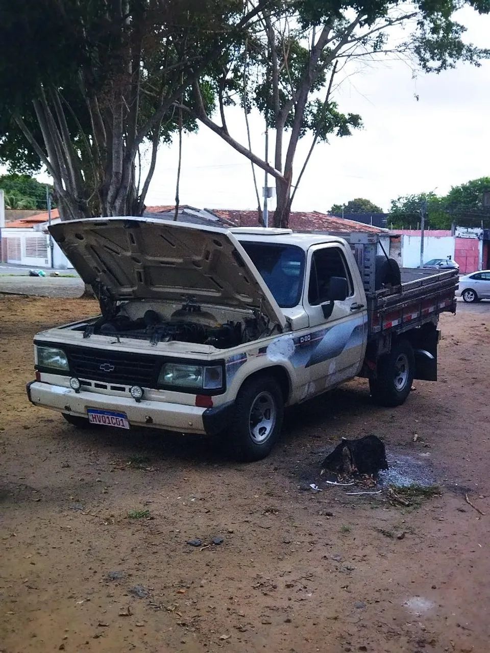 Vendo d20 carro muito bom  pego moto tmbm na troca  - Foto 3